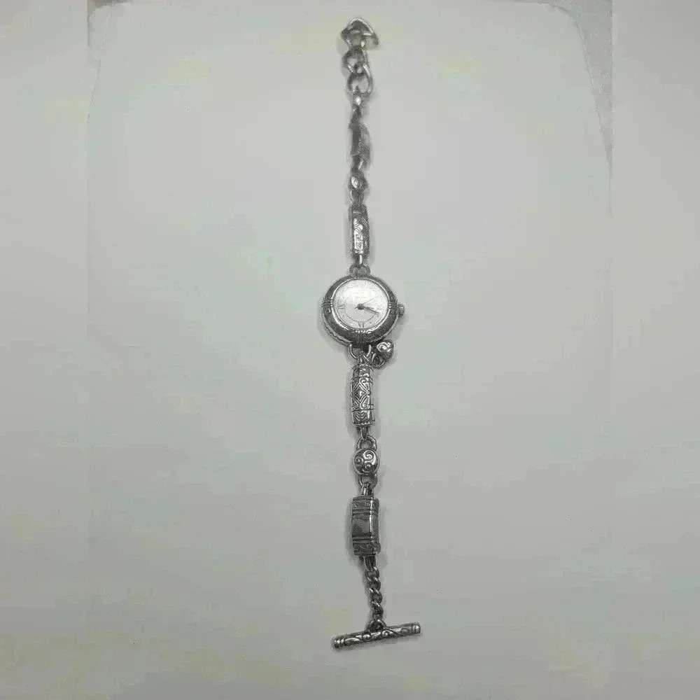 ♡Vintage Brighton Watch Braclet With New Battery. It's in good condition.